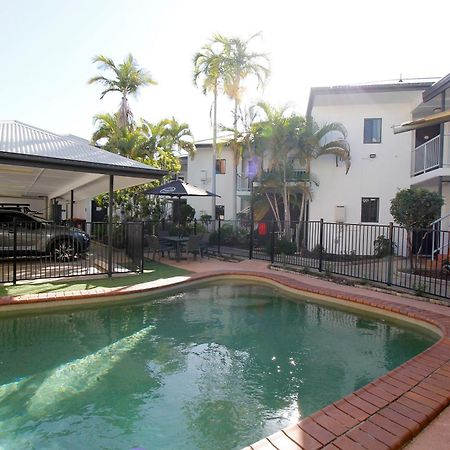 Coffee House Apartment Motel Rockhampton Bagian luar foto