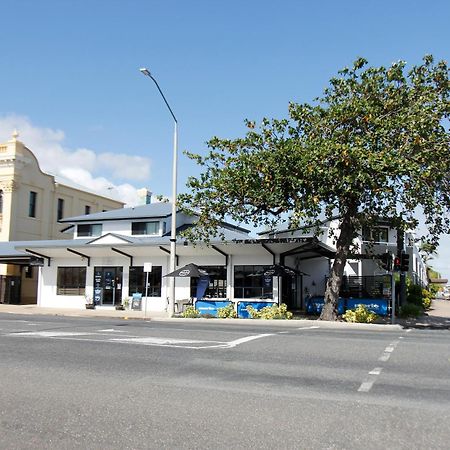 Coffee House Apartment Motel Rockhampton Bagian luar foto