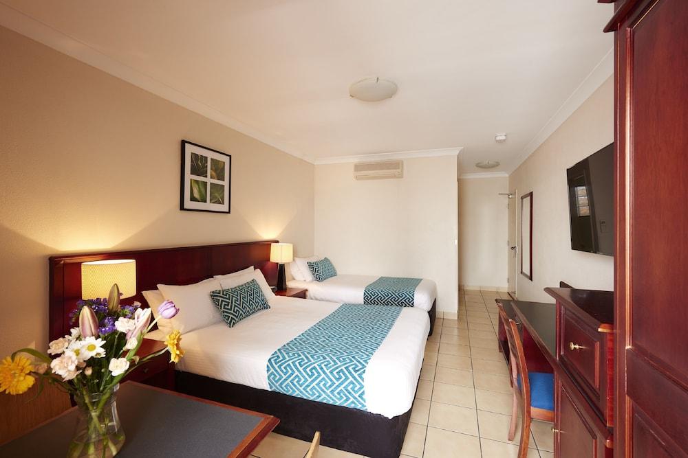 Coffee House Apartment Motel Rockhampton Bagian luar foto