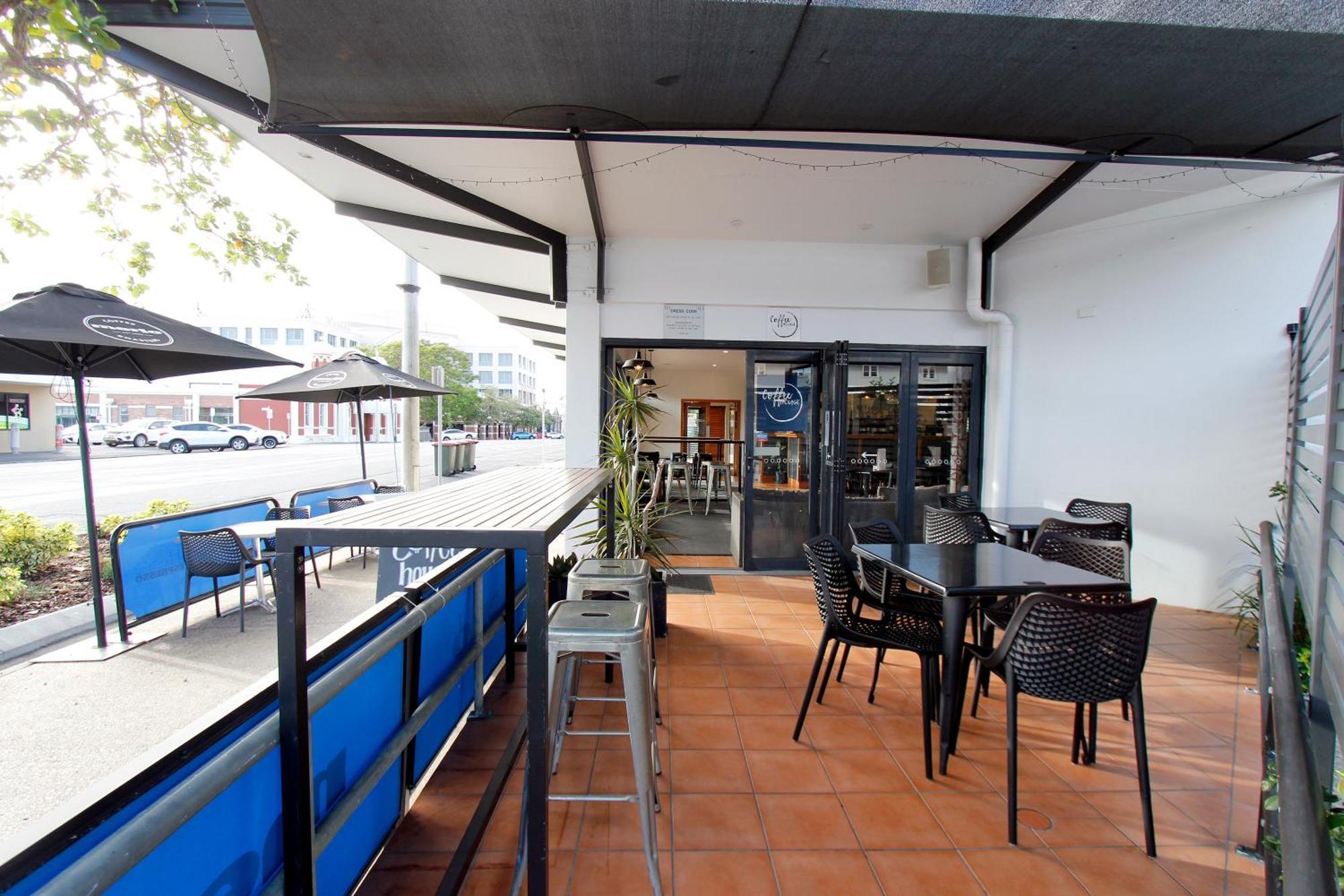 Coffee House Apartment Motel Rockhampton Bagian luar foto