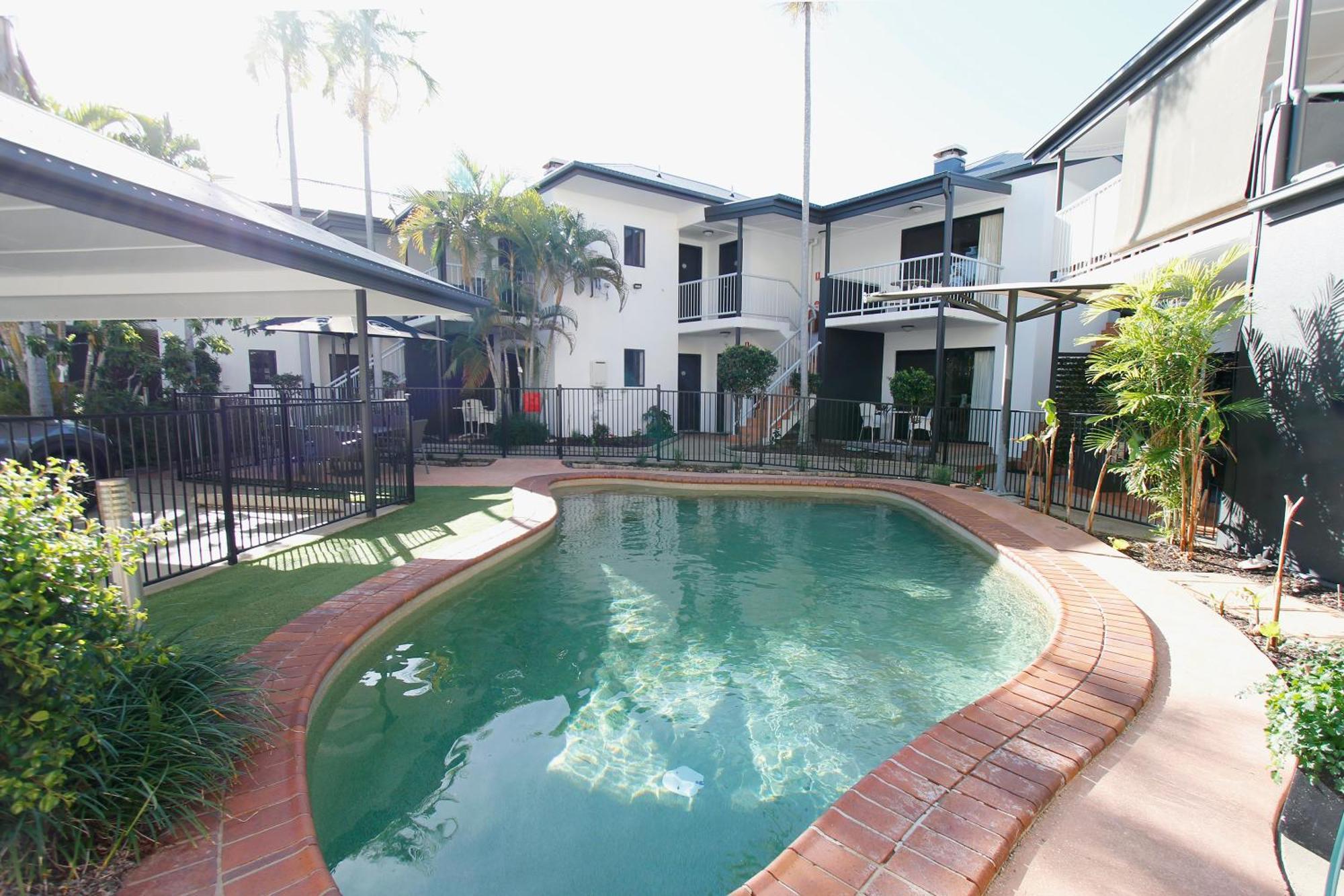 Coffee House Apartment Motel Rockhampton Bagian luar foto