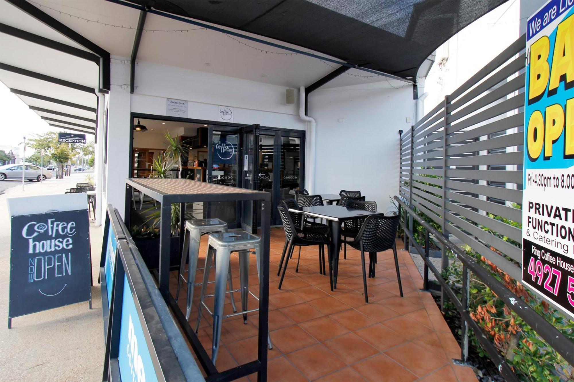 Coffee House Apartment Motel Rockhampton Bagian luar foto