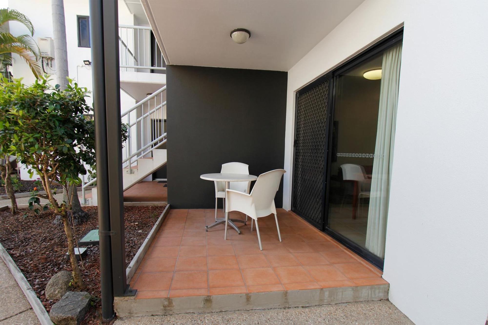 Coffee House Apartment Motel Rockhampton Bagian luar foto