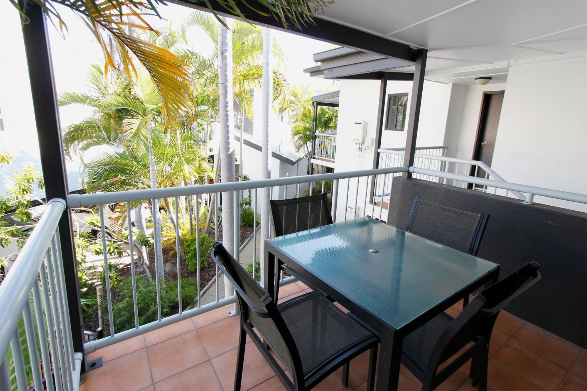 Coffee House Apartment Motel Rockhampton Bagian luar foto