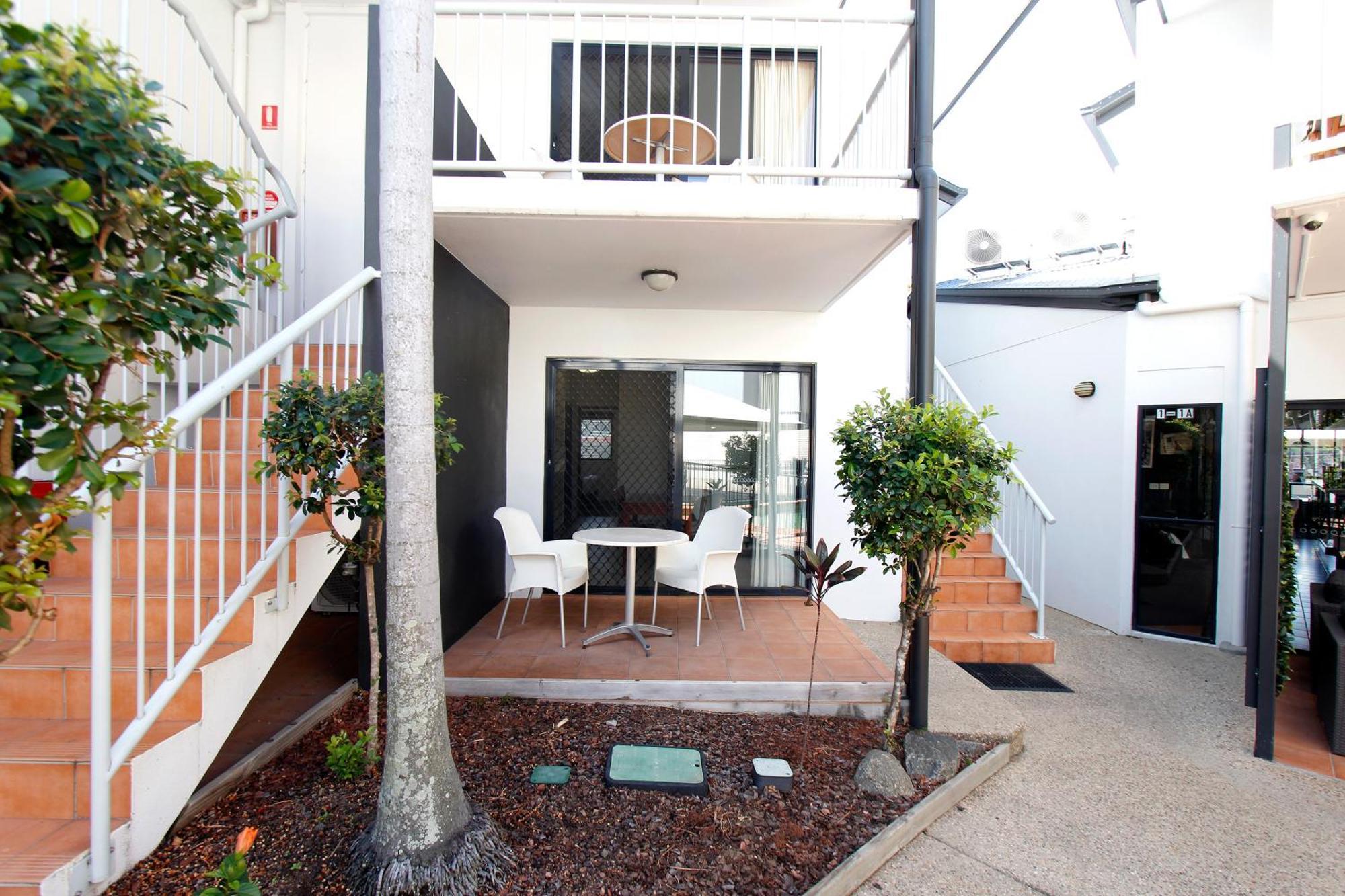 Coffee House Apartment Motel Rockhampton Bagian luar foto
